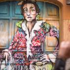 5c8a63352300000401230a83