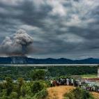 Watch Houses Burn (Mirad las casas arder)