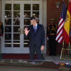S&aacute;nchez recibe a Joe Biden un d&iacute;a antes de que comience la cumbre.