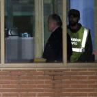 5c8a9da4250000bd058161fd