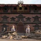 5c8aaa7b3b000054066c5706