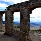 Este pueblo fantasma data del año 1173. Situado en Vilaplana, se quedó sin habitantes a mediados del siglo XX debido a una epidemia de filoxera que atacó a la agricultura de la población así como a la escasez de agua o poca productividad de...