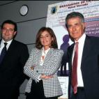 Ana Botella y Jesús Hermida posando en un acto público en Madrid