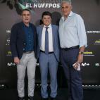 Los exbaloncestistas José Montero y Fernando Romay, junto al diputado del PP Carlos Rojas (centro).