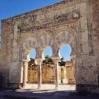 Esta joya arqueol&oacute;gica de la &eacute;poca &aacute;rabe en Andaluc&iacute;a es capaz de sumergir a sus visitantes en el pasado gracias a los restos de historia que posee en su interior. Cuenta con un museo en el que es aconsejable ade...