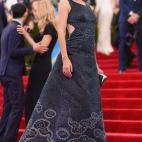 5c8aac2c230000dd04237c4f