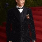 5c8aac31230000dd04237c5d