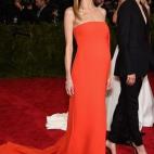 5c8aac3820000045046f881f