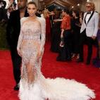 5c8aac392300000401237c71