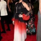 5c8aac3b2300000401237c79