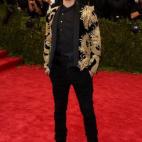 5c8aac3c2300002f00e6f479