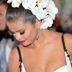 5c8aac3e240000f404a37843