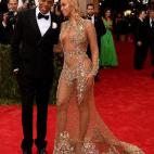 5c8aac4e3b000070066c5b90