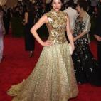 5c8aac4f2500005206818830