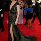 5c8aac53230000dd04237cb7