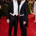 5c8aac54360000c81a6bda74