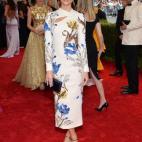 5c8aac552300000401237cbb