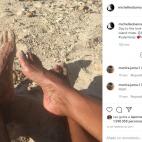 "Feliz d&iacute;a de San Valent&iacute;n para el amor de mi vida y compa&ntilde;ero de isla favorito, @barackobama"