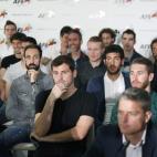 5c8aad65360000ba1a6bdc60