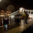 El puente de Rialto de noche