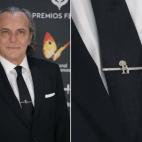 Sabemos que Coronado es de Madrid. Que vive en Madrid. Que los Feroz son en Madrid. Pero ¿el pin del oso y el madroño, símbolos de Madrid, eran necesarios en su pasacorbatas?