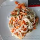 S&oacute;lo se necesitan zanahoria, habichuelas, cebolla blanca y mayonesa. Aqu&iacute; puedes ver c&oacute;mo prepararlo.