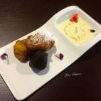 Sabores amargos, dulces y mezcla de diferentes chocolates. Todo es ponerse a ello y descubrir una variante interesante de los bu&ntilde;uelos. Aqu&iacute; tienes c&oacute;mo prepararlos.