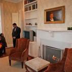 Alumnos de primaria de la zona de Washington, D.C. visitan la casa en una excursión, en 2009.