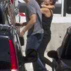 5c8ac4e5240000f404a3a6f7