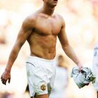 5ef381f9240000a7208ed5a8