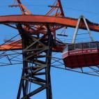 Es probablemente uno de los medios de transporte más inesperados de una ciudad como Nueva York. Este teleférico y sobrevuela edificios, autopistas y el mismo East River junto al puente de Queensboro. FOTO: Max Talbot-Minkin (Flickr)