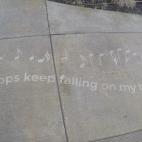 Un fragmento de la canción de 'Cantando bajo la lluvia'