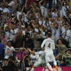 5c8aaec62400004205a37c74