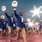 5c8a45a120000043046ef090