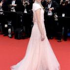 La modelo Tanya Dziahileva, con diseño de Georges Hobeika Couture. Día: miércoles 13 de mayo, en la ceremonia de inauguración y presentación de La Tete Haute .