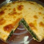 Puedes cambiar las espinacas por acelgas, o utilizar una mezcla de ambas. Puedes ver la receta completa aquí