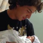 5c8aa7ed2400000a05a36df5