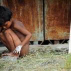 5c8aa17b20000045046f6d5c