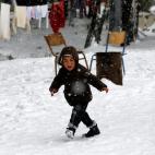 5c8aba2f360000c81a6bf4a4