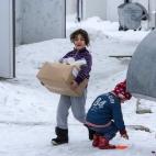 5c8aba352500000d04c98879