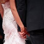 5c8a5c5b260000ea04fe411e