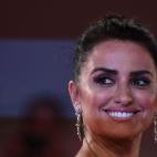 5c8a5c5d360000a61b6b6230