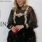 5c8ab084230000d50423847d