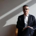 5c8a82d7360000c81a6b8f0f