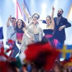 5c8ab104360000ba1a6be354