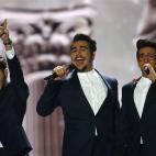 5c8ab113360000a61b6be37e