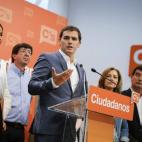 5c8abc7220000043046fa5ec