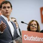 5c8abc732000009d036fa5ef