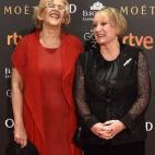 La alcaldesa de Madrid, Manuela Carmena, y la presidenta de la Academia de Cine, Yvonne Blake.