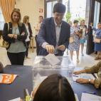 5c8ab12a23000004012385bb